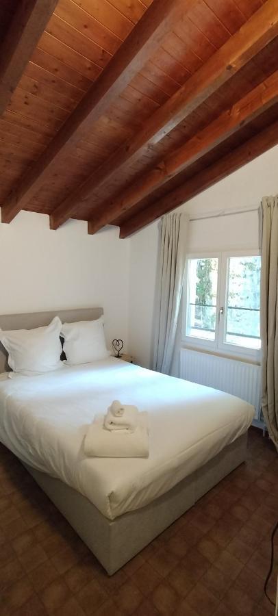 Castle View Aparthotel